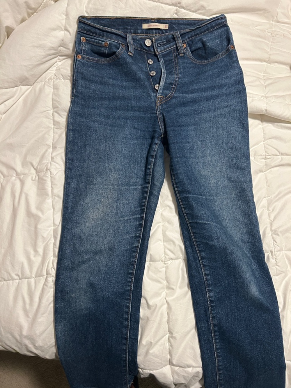 Levi's Straight-Leg Women's Jeans - Dark Blue Denim